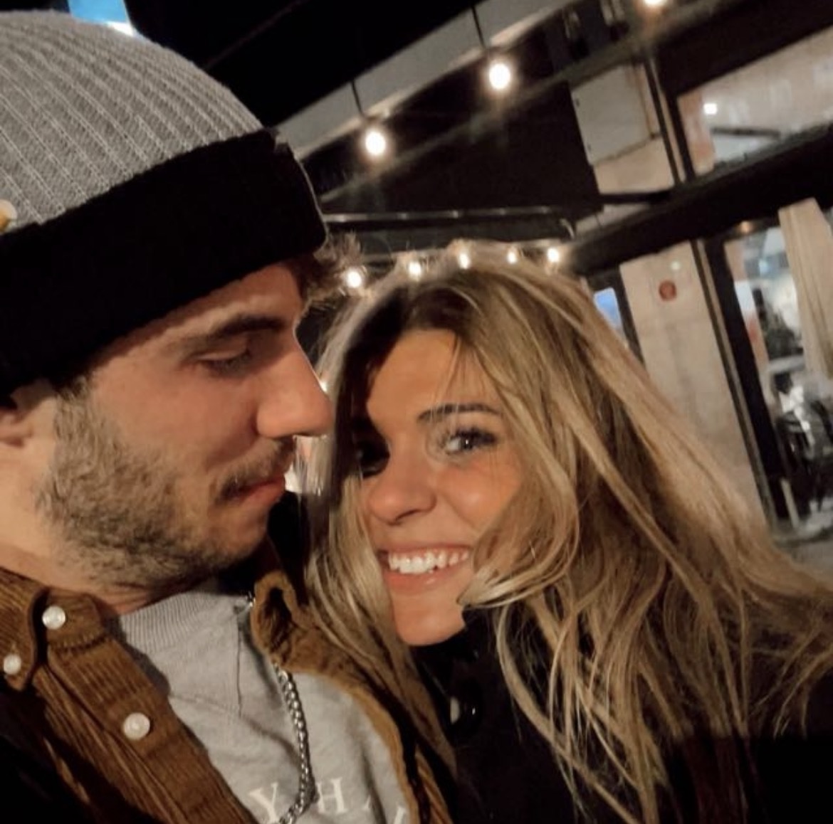 Adriana y Pablo una noche de invierno